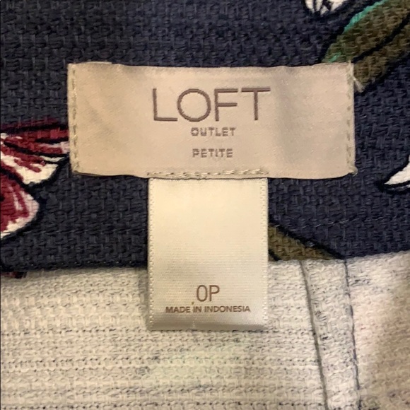 Floral pencil skirt LOFT - Picture 3 of 3